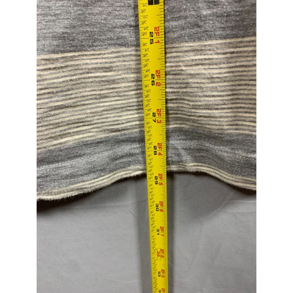 The North Face Mens Grey Striped Short Sleeve Pocket Polo Shirt Large Heritage